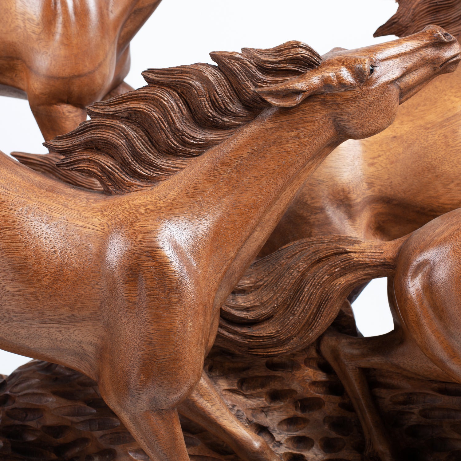 Pferdeskulptur "TEMPESTAS" | Vollholz