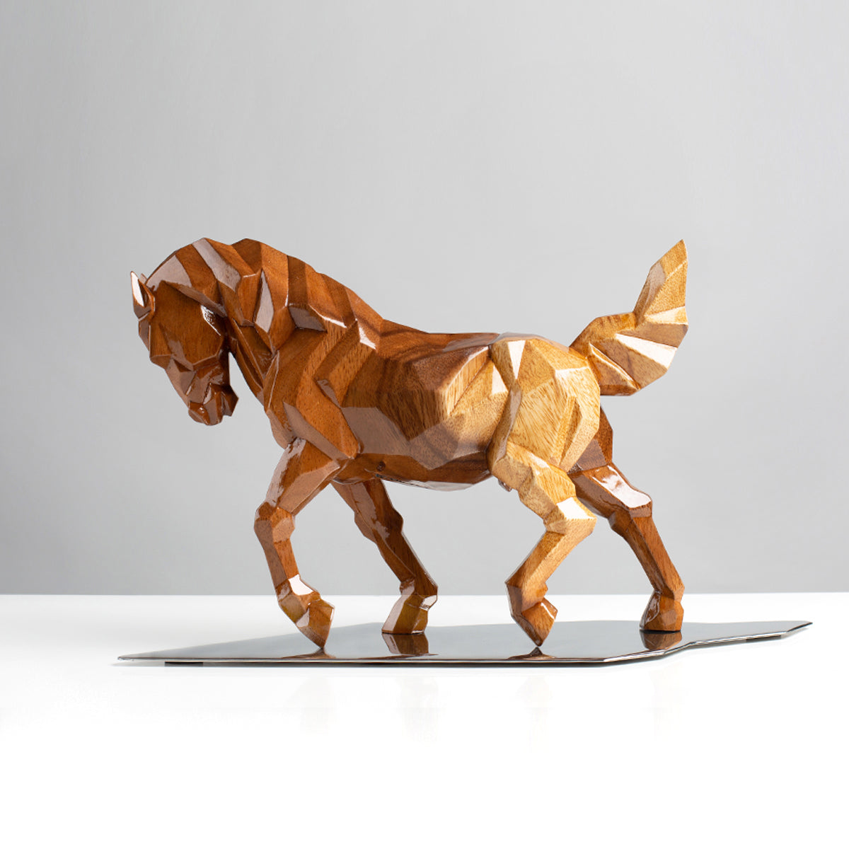 Kubistische Pferdeskulptur | Vollholz | Edelstahl